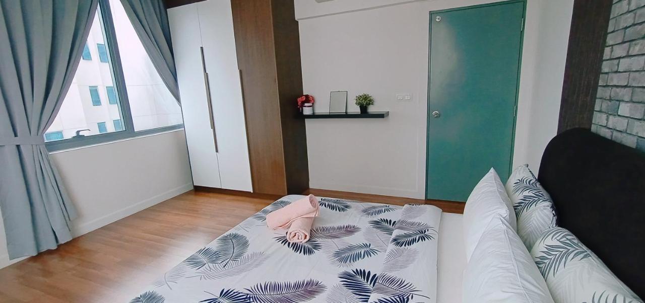 Signature Apartment At Mercu Summer Suites Klcc クアラルンプール エクステリア 写真